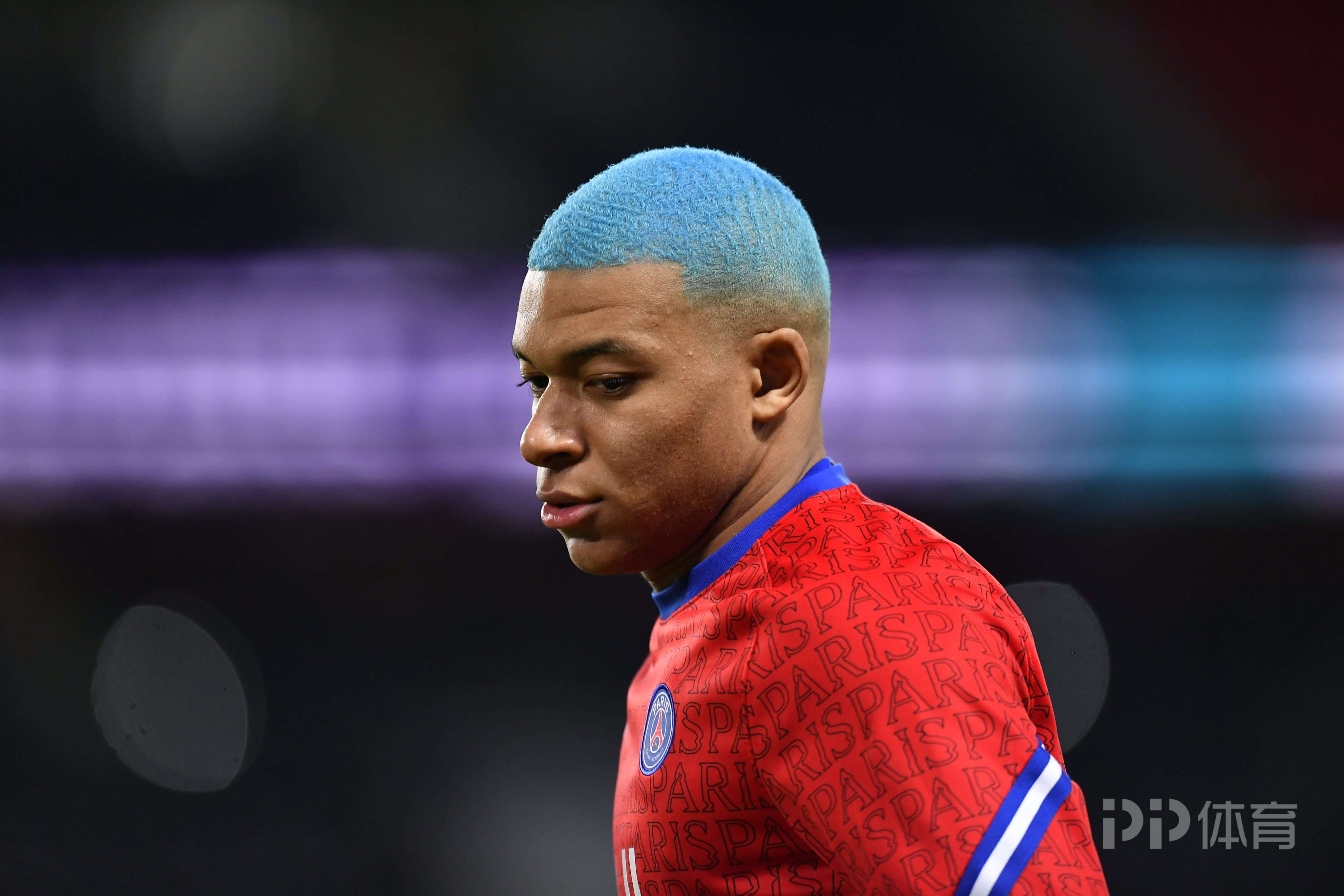 金属感工艺名片设计欣赏