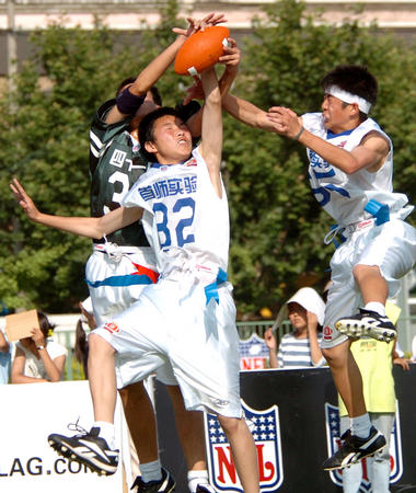 明能科技产品画册设欣赏-东莞画册设计